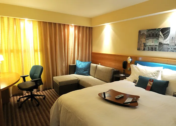 Hampton By Hilton Corby